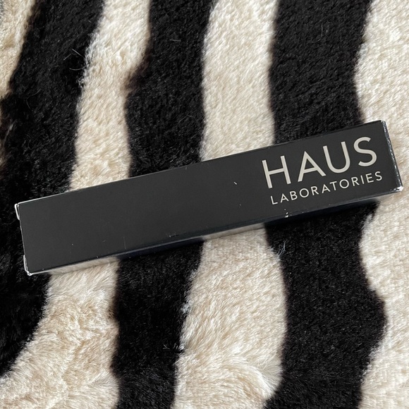 NWT Lady Gaga EYES Liquid Shimmer Eyeshadow Haus Laboratories Silver 11 FLASH - Picture 8 of 16